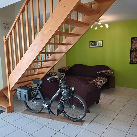 Hotel Le Logis Du Livier Saint-Georges-sur-Layon Zewnętrze zdjęcie
