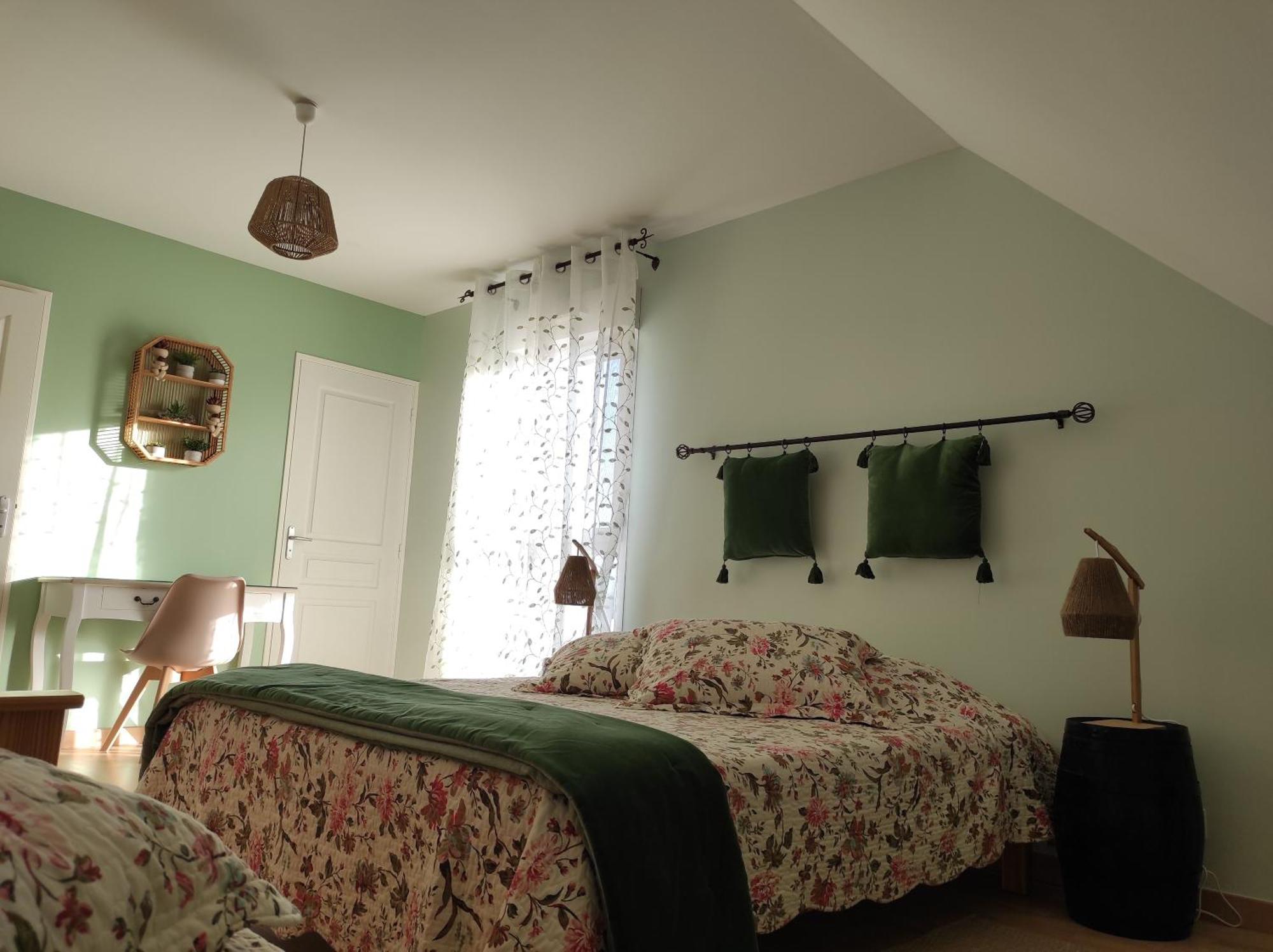 Hotel Le Logis Du Livier Saint-Georges-sur-Layon Pokój zdjęcie